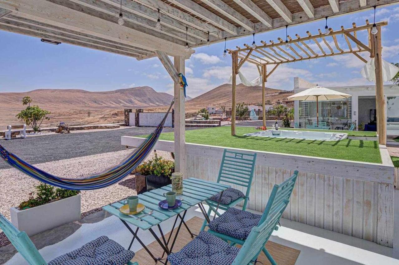 La Caldereta Rural Home ภายนอก รูปภาพ