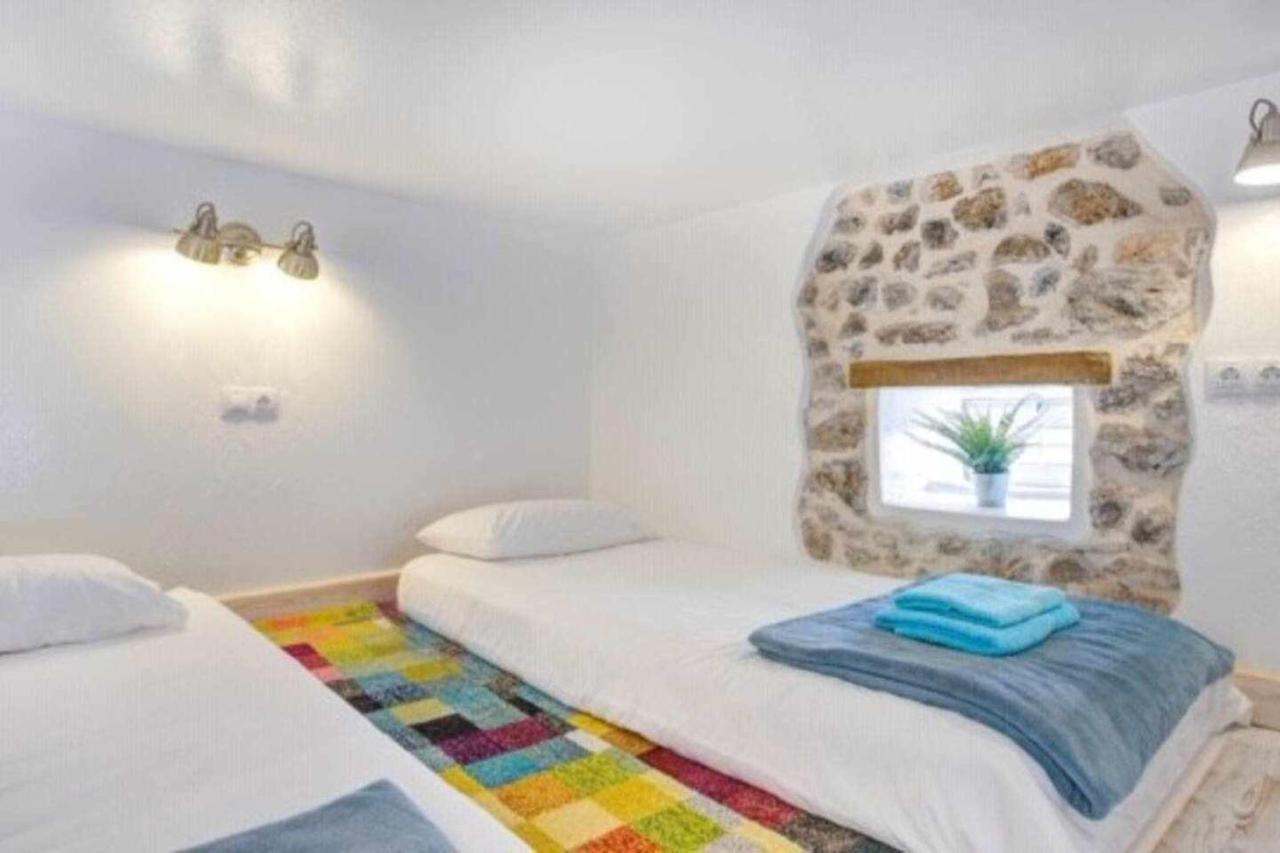 La Caldereta Rural Home ภายนอก รูปภาพ